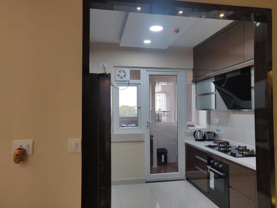 Kitchen Side View_1