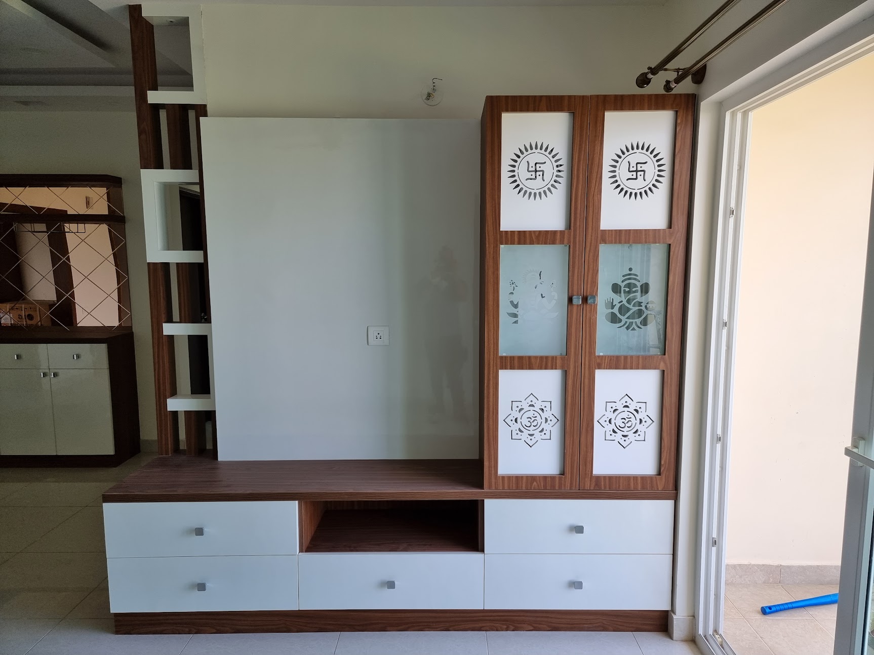 Decoration Space
