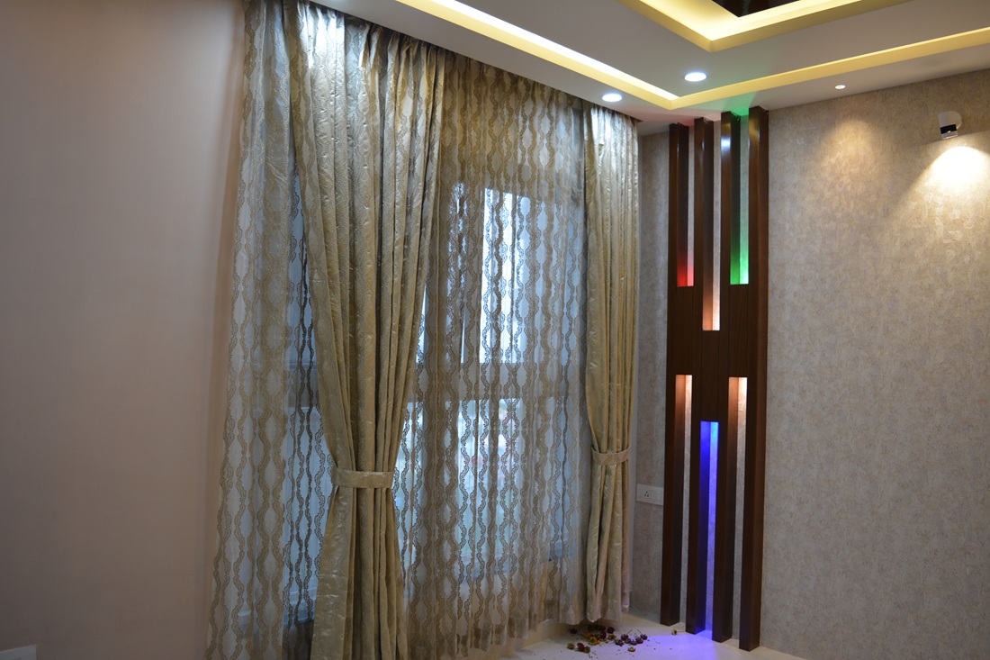 Bedroom_2 Side View