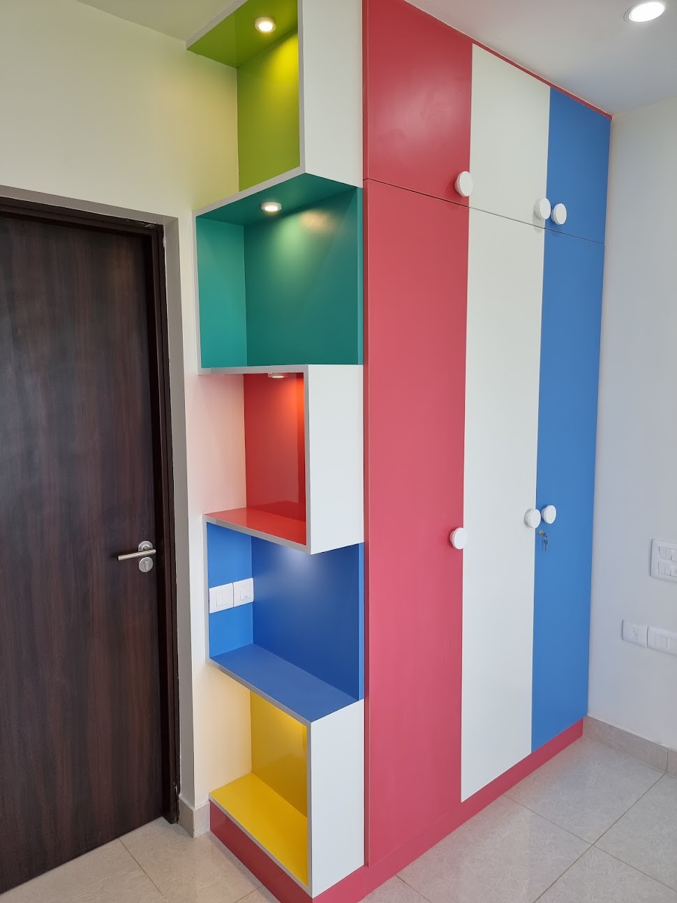 Room wardrobe 2_AV